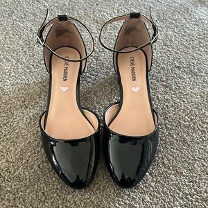 Steve Madden Patent Leather Shoes size 3 kids
